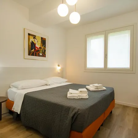 Oliveto 24 * Bardolino