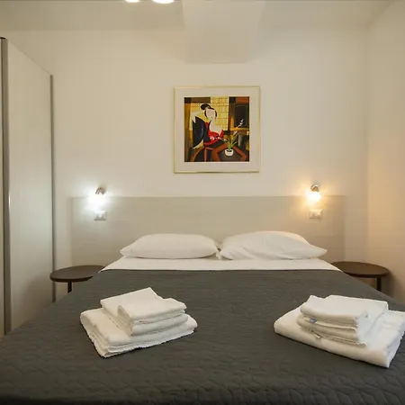 Oliveto 24 Appartement *